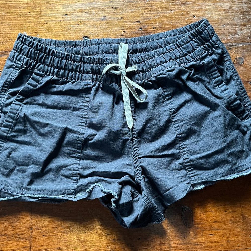 Vuori Vintage Ripstop Short